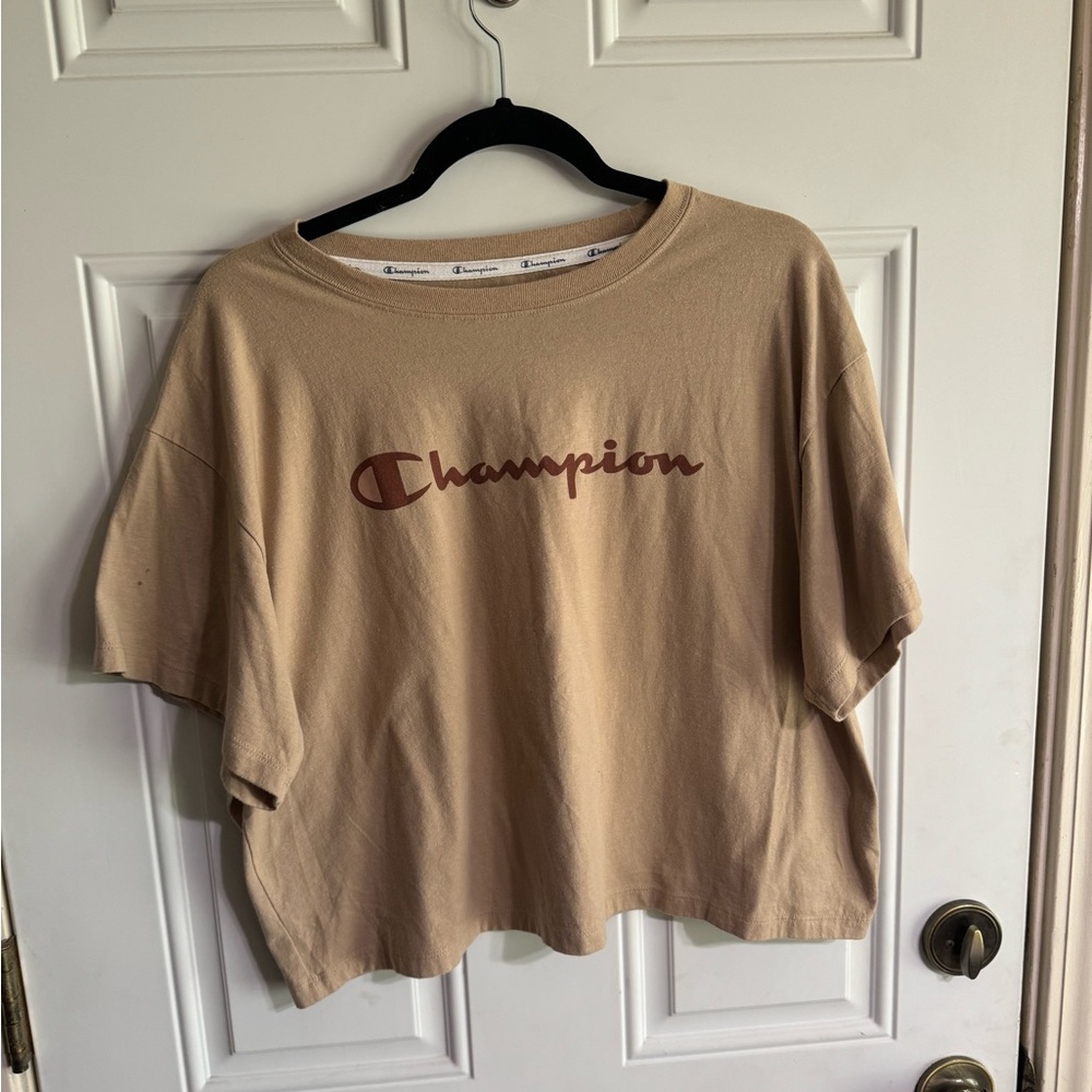 Plus Size cropped champion shirt